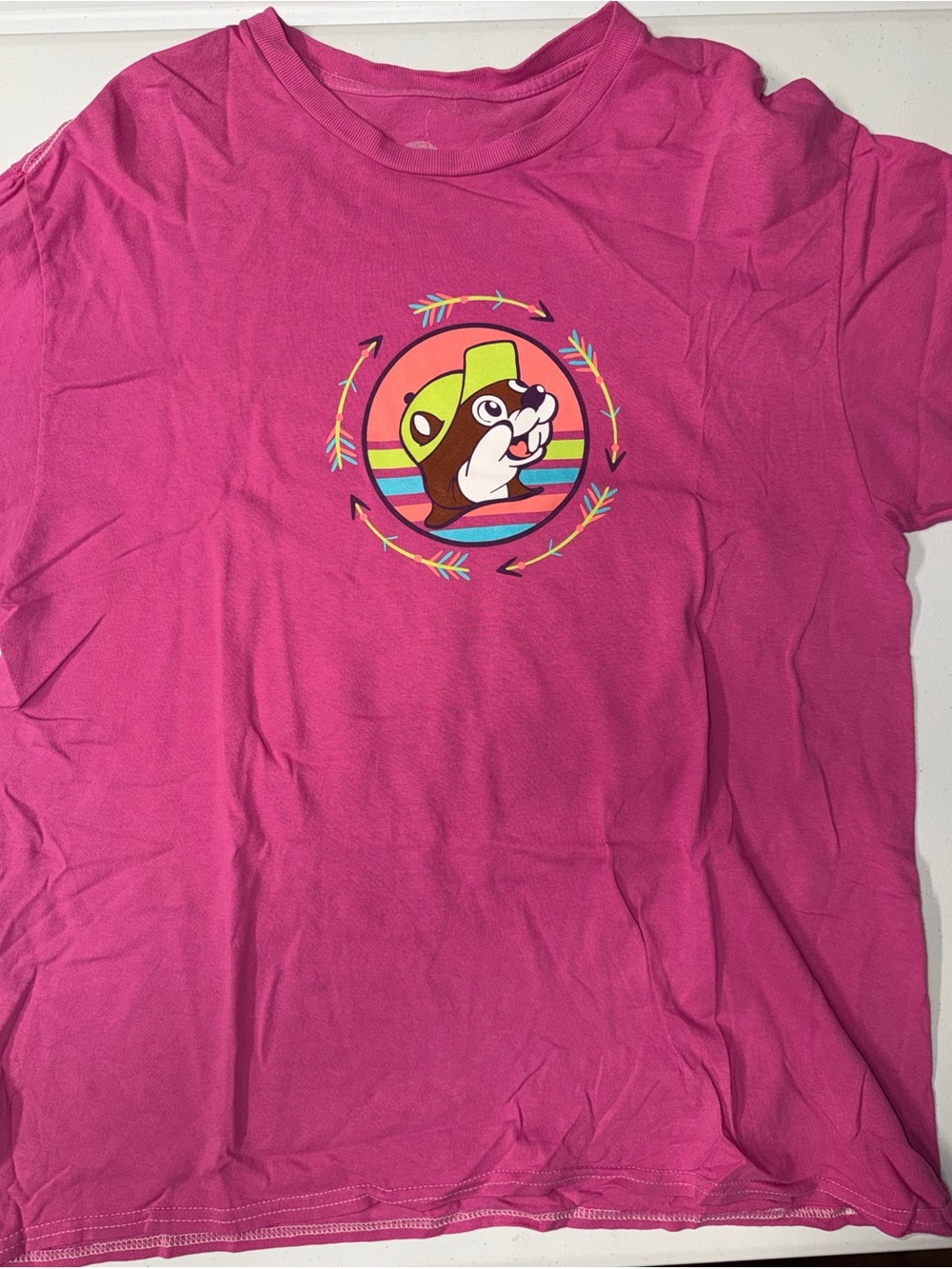 Buc-ee’s Easily Distracted Adult Pink Shirt (Large)